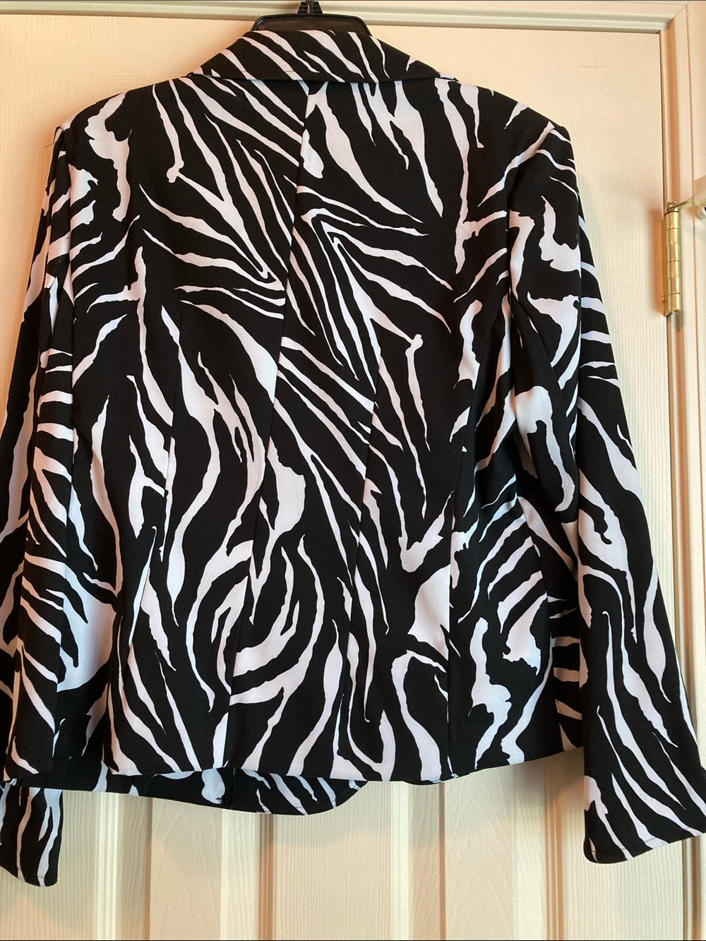 Notations Black and White Zebra-Print Blazer - Picture 2 of 5